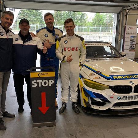 Vcerejsi trackday akce Senkyr Motorsport v Brne se povedla. •...
