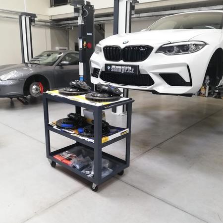 BMW M2 Competition - dnes podvozek KW Clubsport 3-cestny a brzdy...