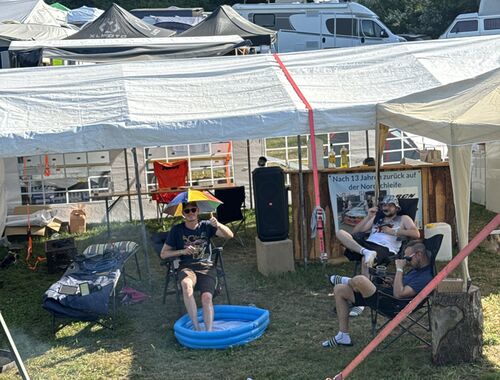 Atmosféra v kempu okolo tratě ve čtvrtek | ADAC 24h Nürburgring 2025 - 3h Classic 18.-22.05.2025 (Reportáž)