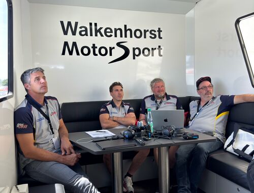 Společná analýza záznamu dat z kvalifikace a příprava na zítřejší závod | ADAC 24h Nürburgring 2025 - 3h Classic 18.-22.05.2025 (Reportáž)