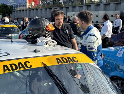 Konzultace před pitlane | ADAC 24h Nürburgring 2025 - 3h Classic 18.-22.05.2025 (Reportáž)
