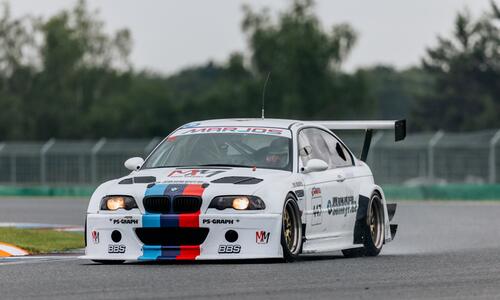 BMW M3 GTR E46 white