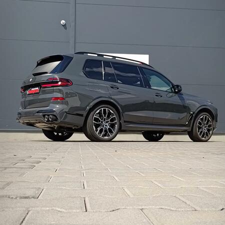 U faceliftované verze BMW X7 M 60i došlo vlivem nového tvarování...